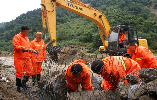 石笼网施工现场