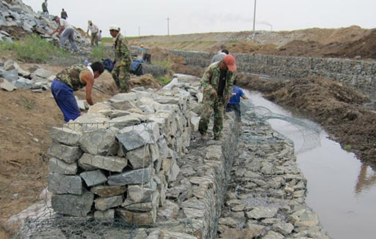 铅丝石笼施工现场